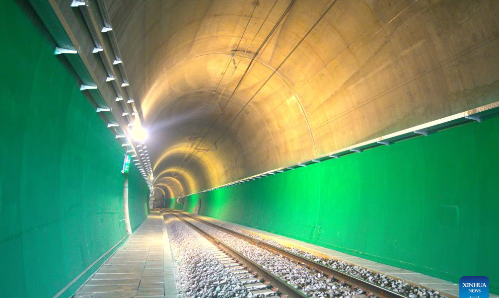 IX4V4kFG8GaI9sSD.jpeg - ReactMedia