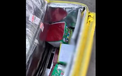 Peste 2.500 de articole pirotehnice confiscate de jandarmi în București. Ce au găsit în geanta unui livrator în loc de „meniul zilei”