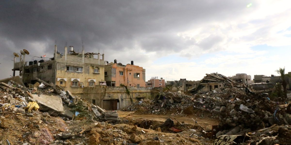 dreamstime_m_46695322.jpg - ReactMedia