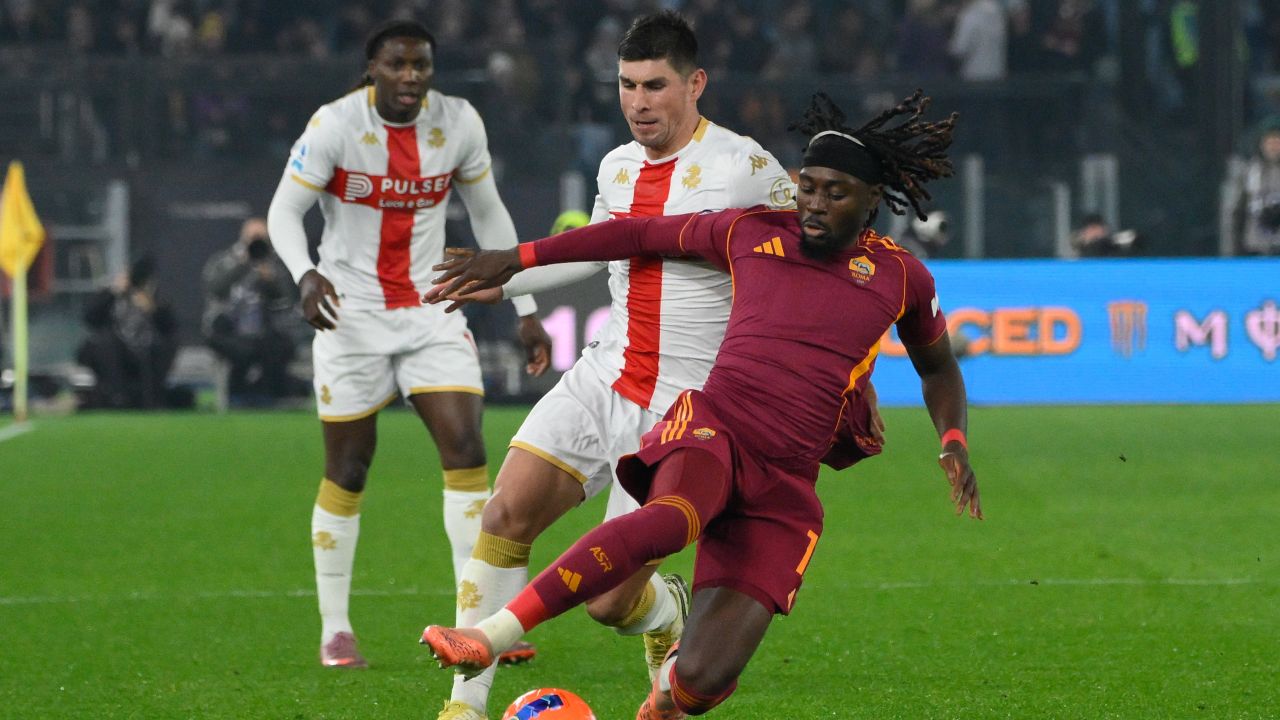 Genoa salvată de Roma după o primă repriză de coșmar, 0-3