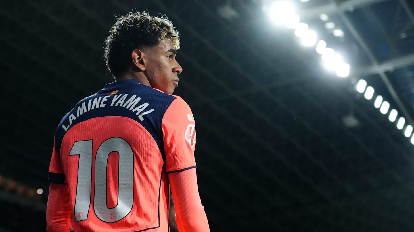 FC Barcelona în confruntare crucială cu Real Oviedo FC Barcelona se pregătește să înfrunte Real Oviedo duminică, un meci decisiv pentru echipa antrenată de Thomas Flick, care își propune să recupereze prima poziție în clasamentul LaLiga