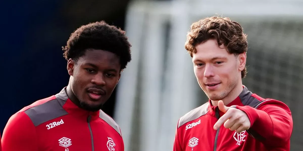 0_JS393730525.jpg - ReactMedia