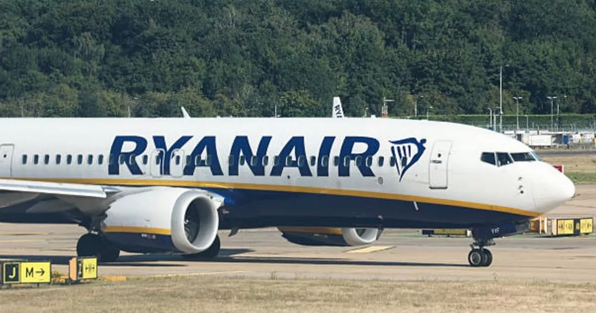 Pasageră Ryanair descrie momente de panică: „Am fost aruncată din scaun”