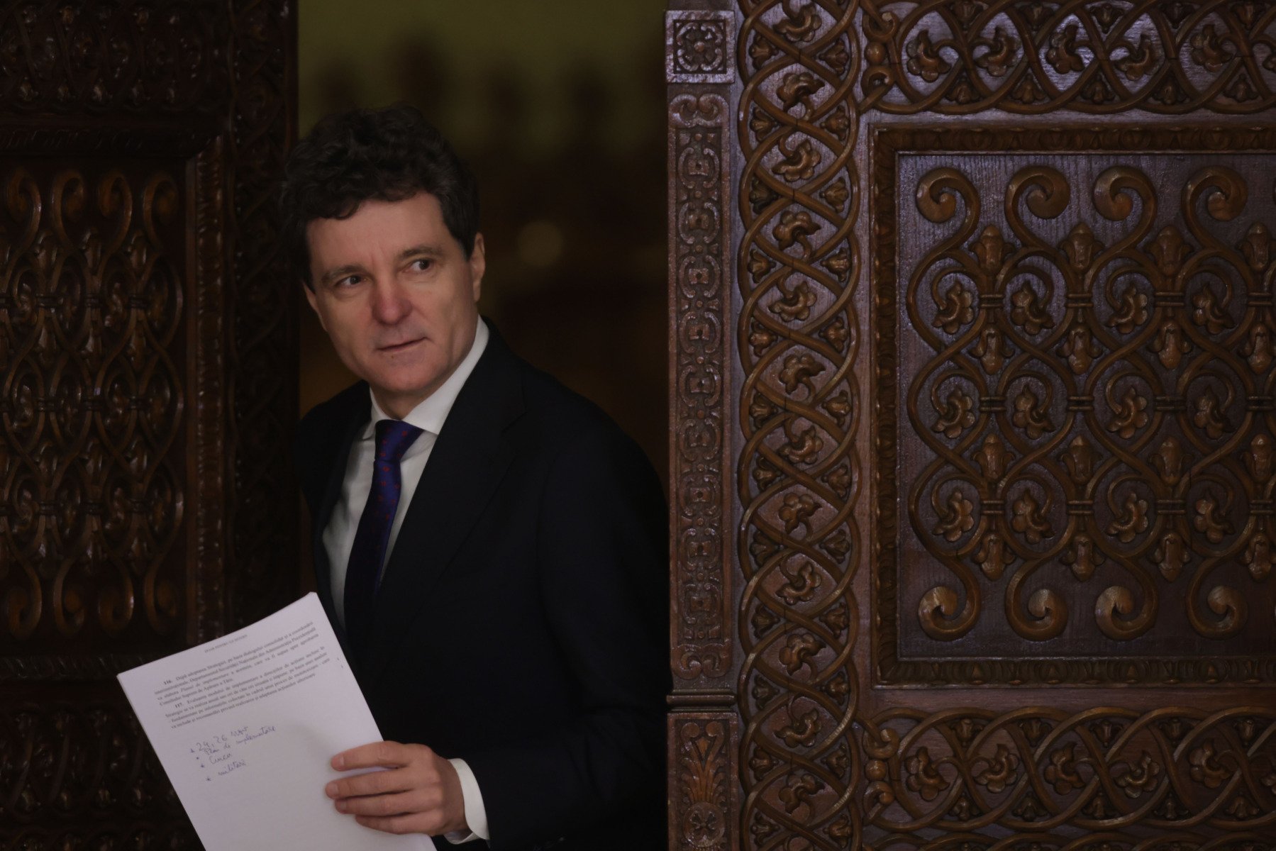 Nicușor Dan anunță reducerea cheltuielilor Administrației Prezidențiale cu 30% în 2025