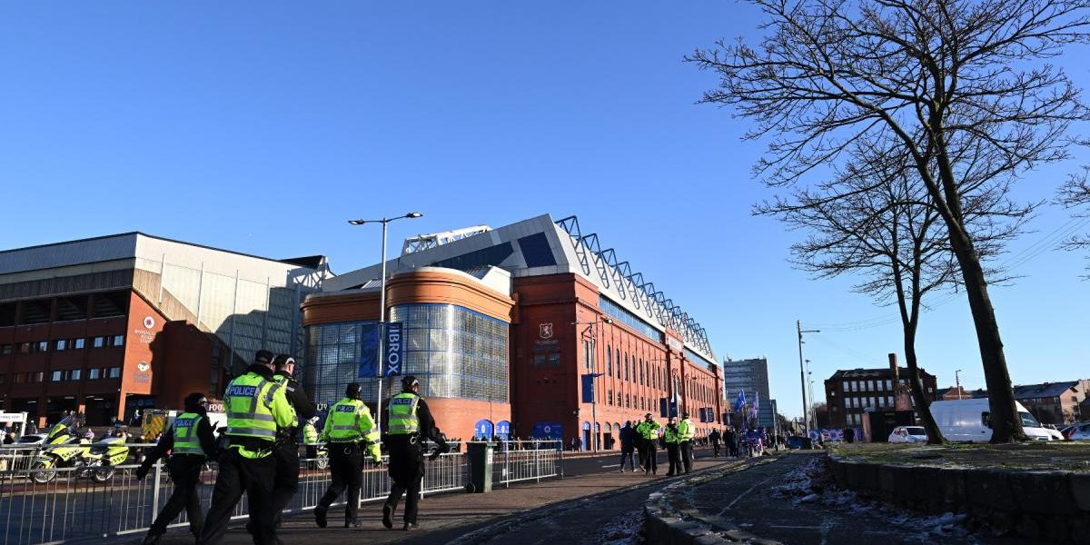 20390233.jpg - ReactMedia