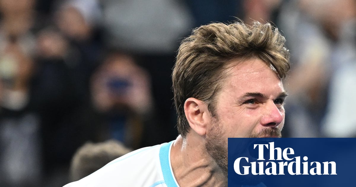 Stan Wawrinka face istorie la Australian Open, la 40 de ani Stan Wawrinka a reușit un moment deosebit la Australian Open, devenind primul jucător de 40 de ani care ajunge în turul trei al unei competiții de Grand Slam în ultimele 48 de ani