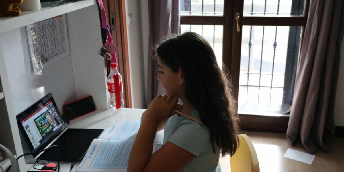 62163568.jpg - ReactMedia