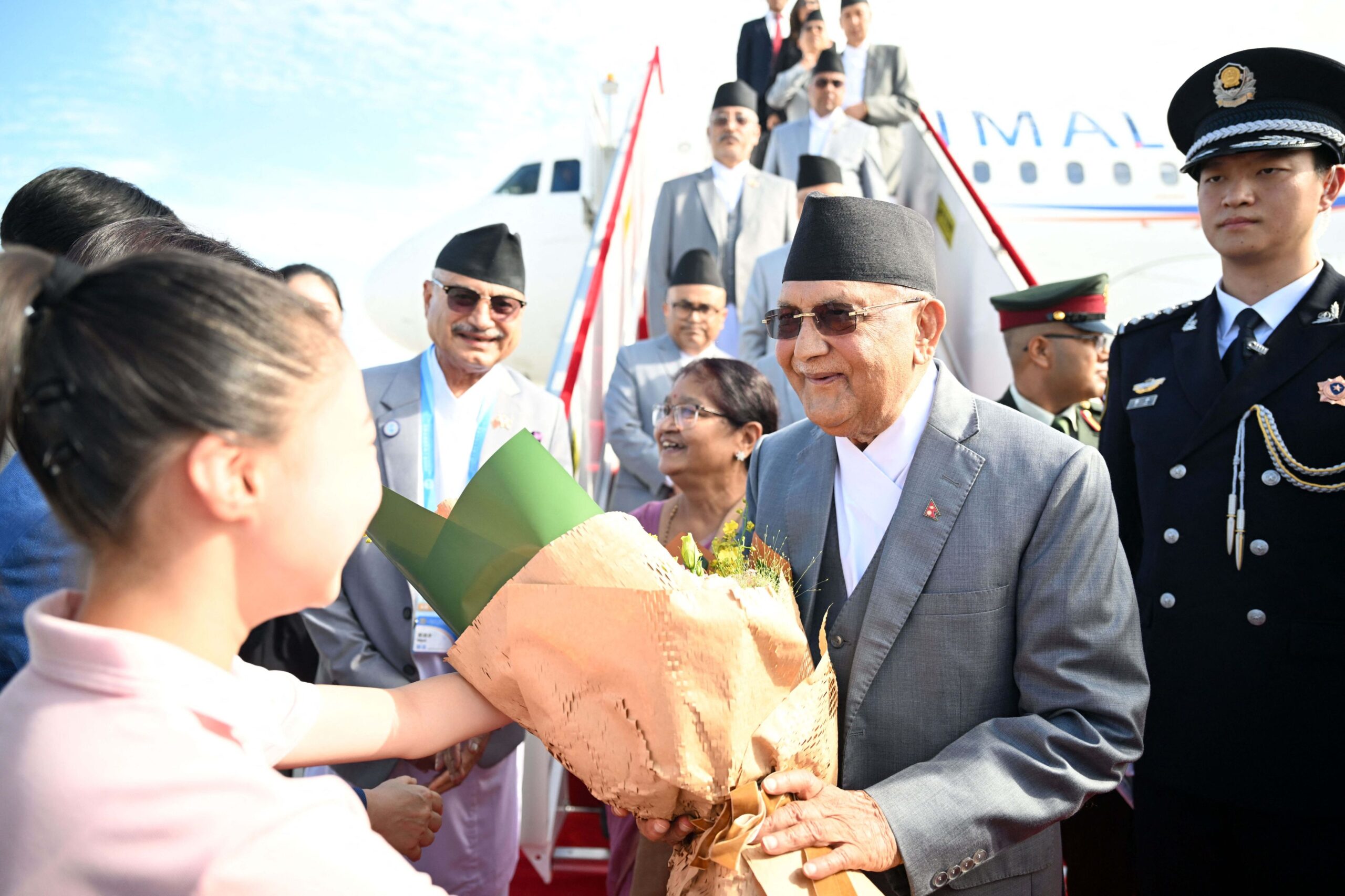 Fostul premier al Nepalului, KP Sharma Oli, a făcut recent o declarație crucială în fața unei comisii de anchetă, contestând legitimitatea investigației din cauza incidentelor violente din septembrie