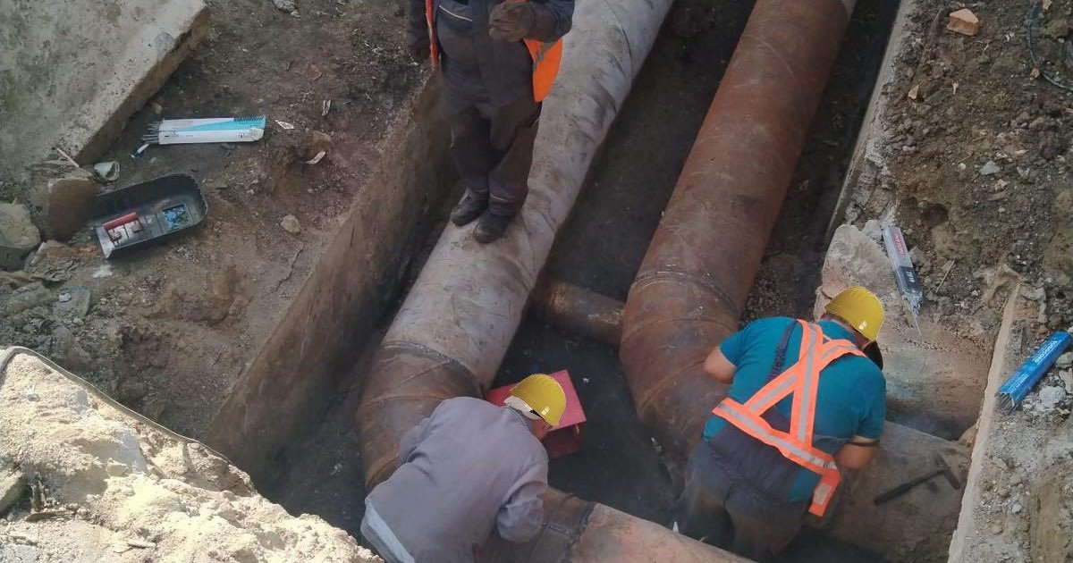 Avarie majoră la căldură în București: Mii de locatari afectati Furnizarea agentului termic pentru încălzire și apă caldă este grav afectată în sectoarele 2, 3, 4 și 5 ale Capitalei, din cauza unei avarii produse duminică dimineața la CET Sud – ELCEN