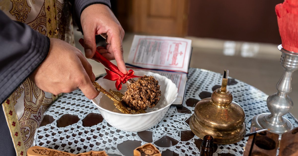 Pregătirile pentru Ajunul Bobotezei 2026: Între tradiție și spiritualitate Pe 5 ianuarie, România se pregătește să întâmpine Ajunul Bobotezei, un moment deosebit care aduce laolaltă credința și obiceiurile vechi, transformând fiecare gospodărie într-un spațiu sacru