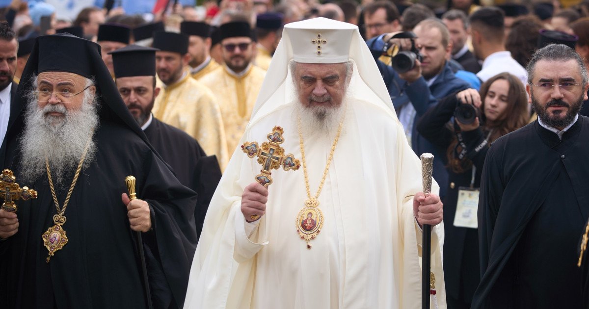 Boboteaza celebrată cu faste la Catedrala Patriarhală din București Credincioșii ortodocși din România sărbătoresc marți, 6 ianuarie, Botezul Domnului, o festivitate importantă în calendarul religios