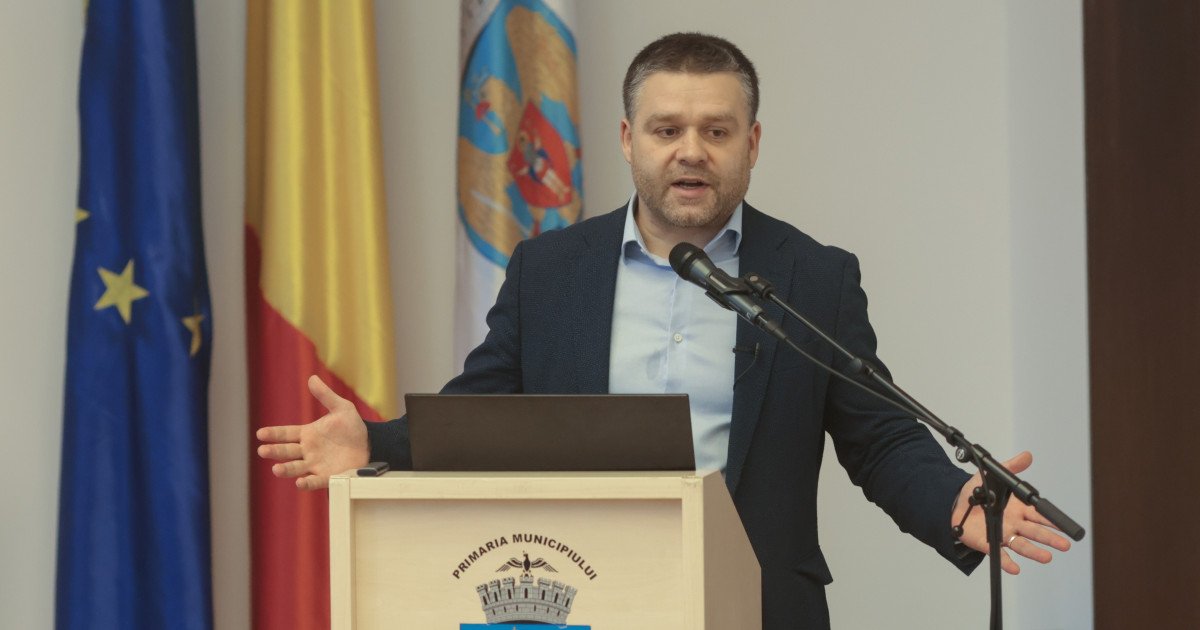 Tensiuni în CGMB: Propunerea lui Ciprian Ciucu pentru Forumul Orașelor 2027, respinsă de consilierii PSD Primarul general al Capitalei, Ciprian Ciucu, s-a confruntat cu o opoziție vehementă din partea consilierilor PSD în cadrul ultimei ședințe a Consiliului General al Municipiului București (CGMB)