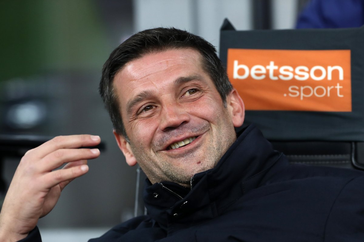 Cristian Chivu refuză să se lase prins în controverse Cristian Chivu, antrenorul echipei FC Internazionale Milano, a respins în mod clar provocările venite dinspre Napoli, subliniind importanța concentrației asupra fotbalului și abținerea de la controversele externe