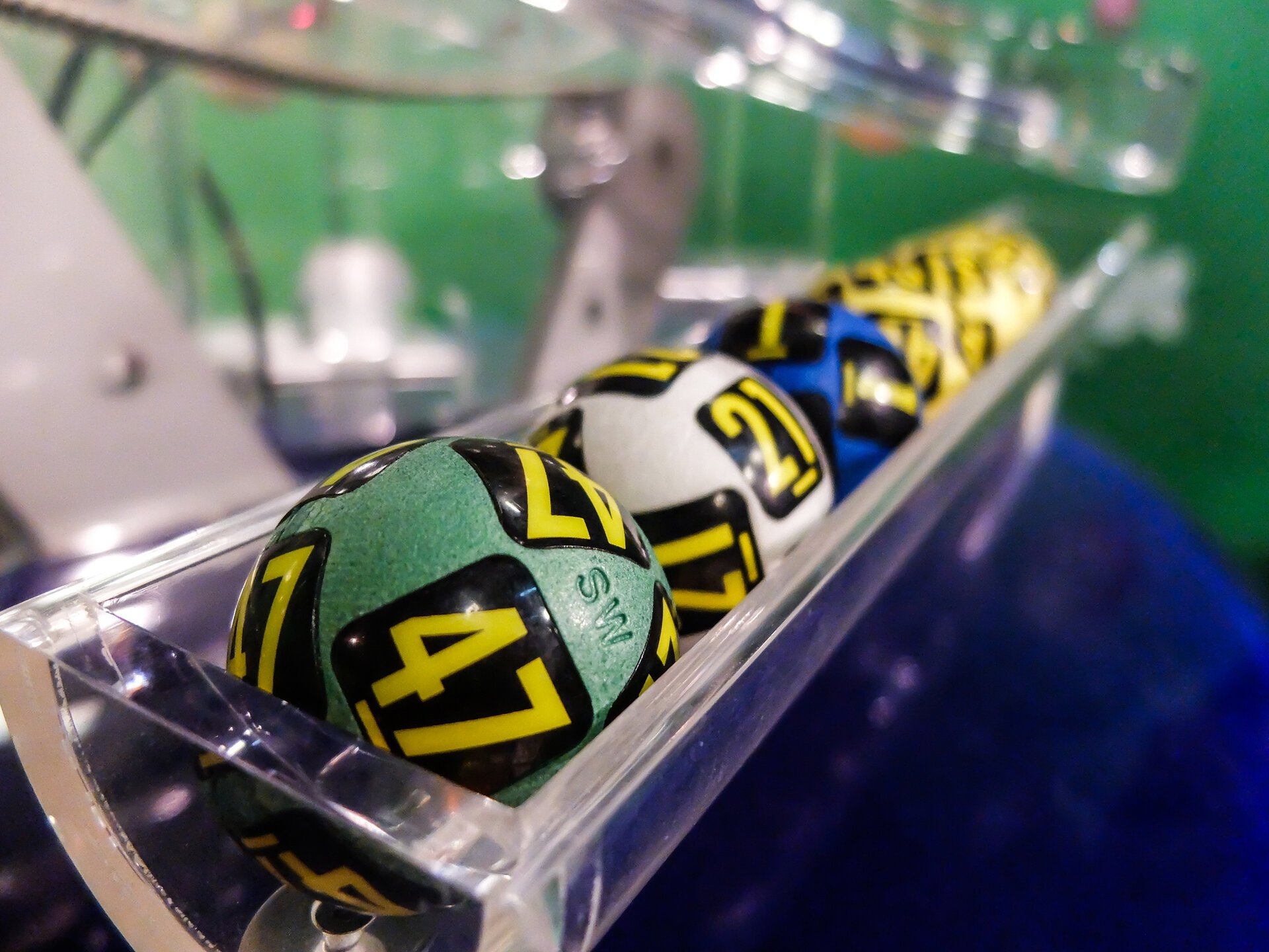 LOTO 6/49: Report de peste 3 milioane euro la categoria I, 15 ianuarie