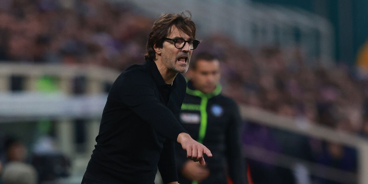 Fiorentina și Cremonese au anunțat formațiile oficiale pentru confruntarea din această seară, care promite să fie un duel intens în Serie A