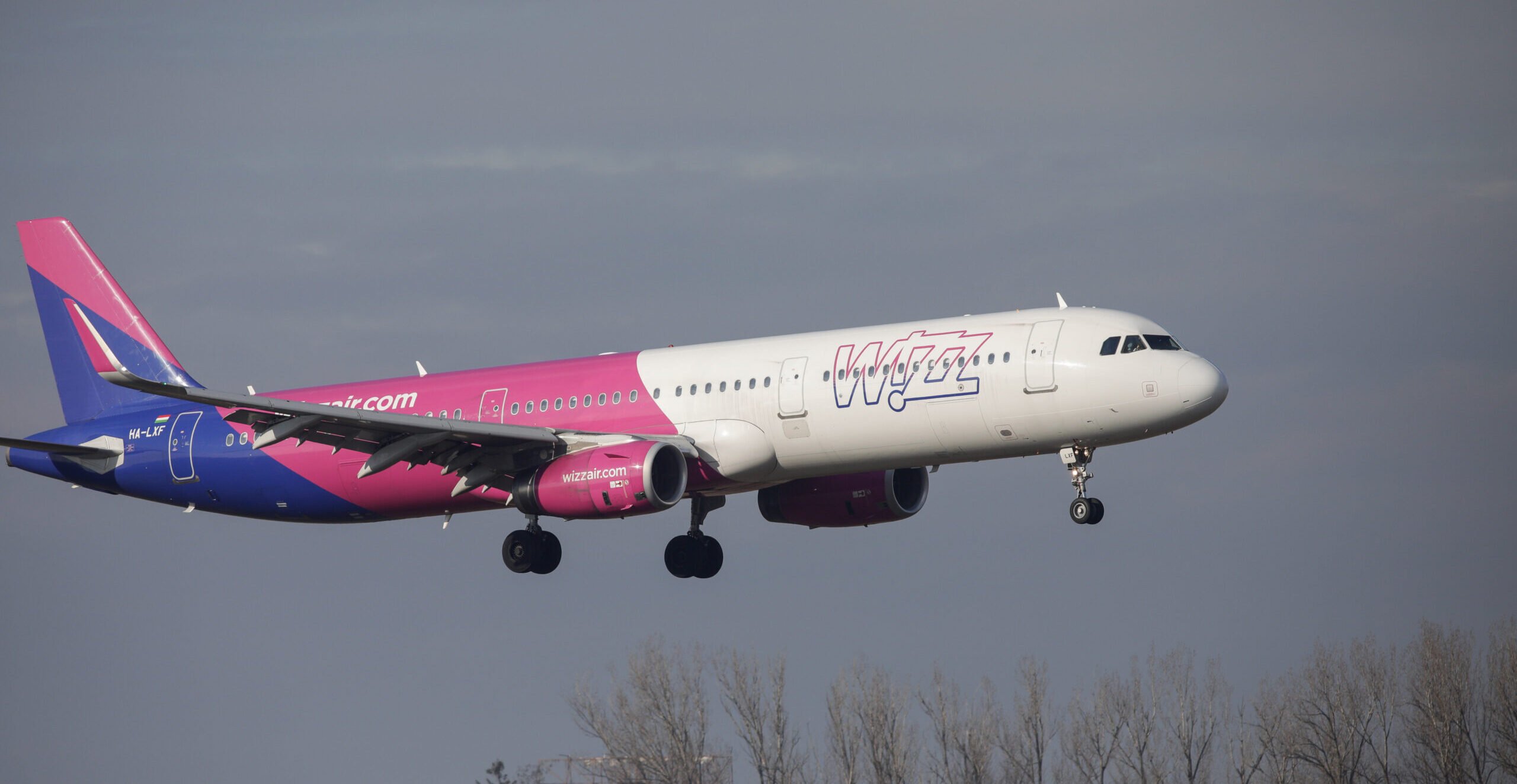 Wizz Air reintroduce zborurile directe între București și Germania, dar cu o soluție temporară, în contextul modernizării aeroportului Basel