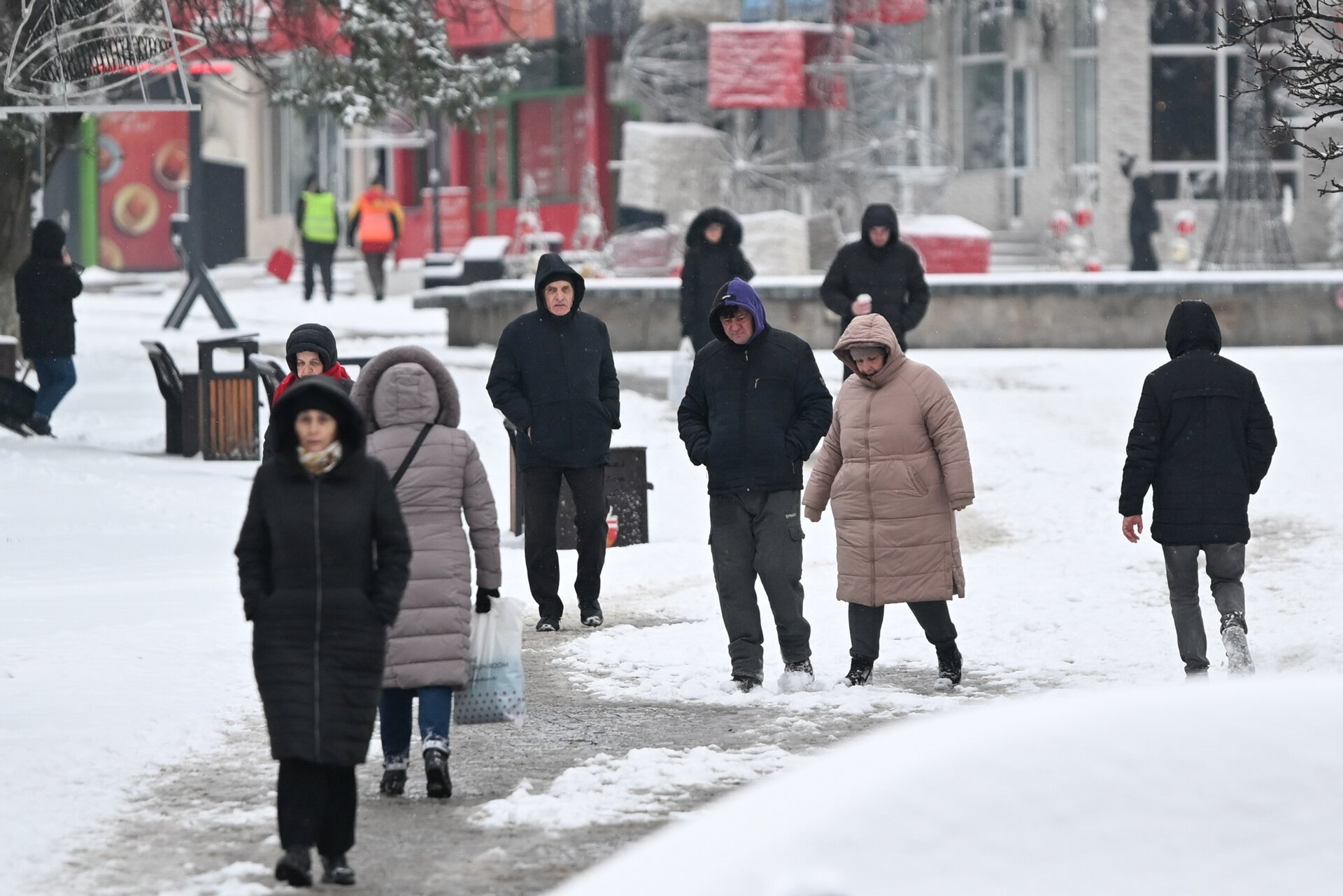 Bucureștiul, sub un val de ger: temperaturi de până la -12 grade!