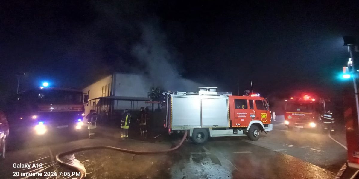 Incendiu-abator-Gheorgheni-Harghita.jpeg - ReactMedia