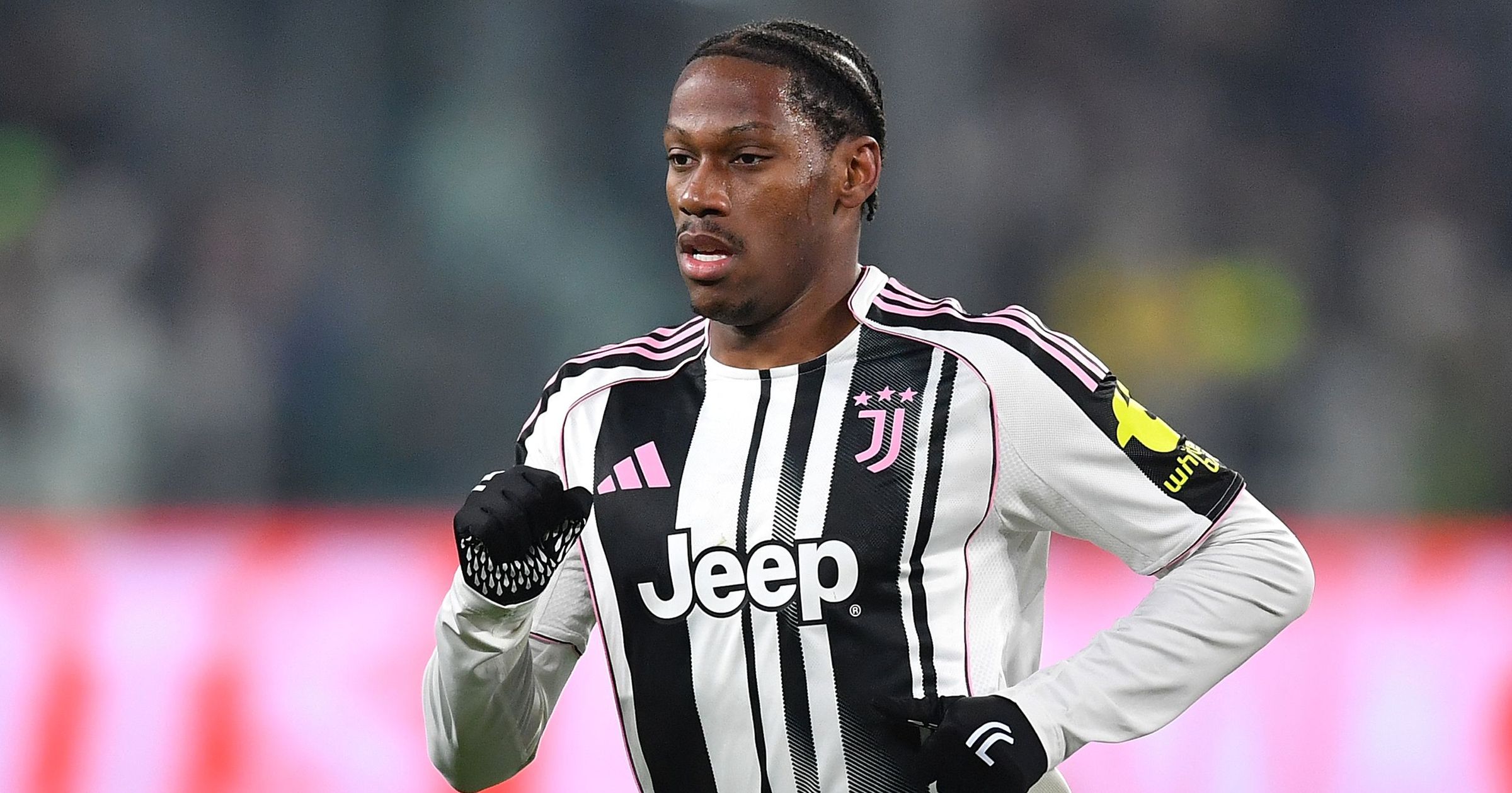 Spalletti și Conte: O bătălie tactică între Juventus și Napoli Într-un moment crucial al sezonului de Serie A, Juventus și Napoli se pregătesc să se confrunte pe terenul de la Allianz Stadium, o întâlnire care ar putea decide soarta titlului și a calificării în Liga Campionilor