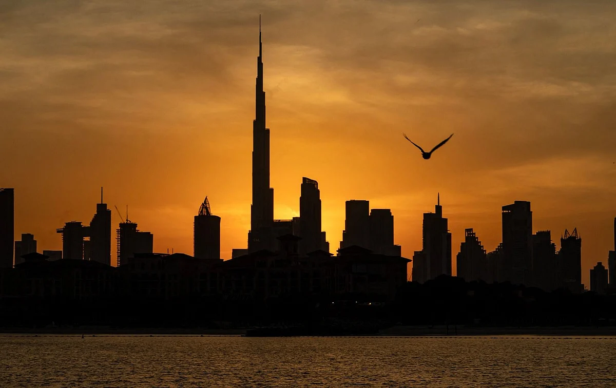 Dubai este pe cale să întâmpine anul 2025 cu o capacitate hotelieră aproape de 100%, majoritatea camerelor cu vedere directă la focurile de artificii fiind vândute cu săptămâni înainte