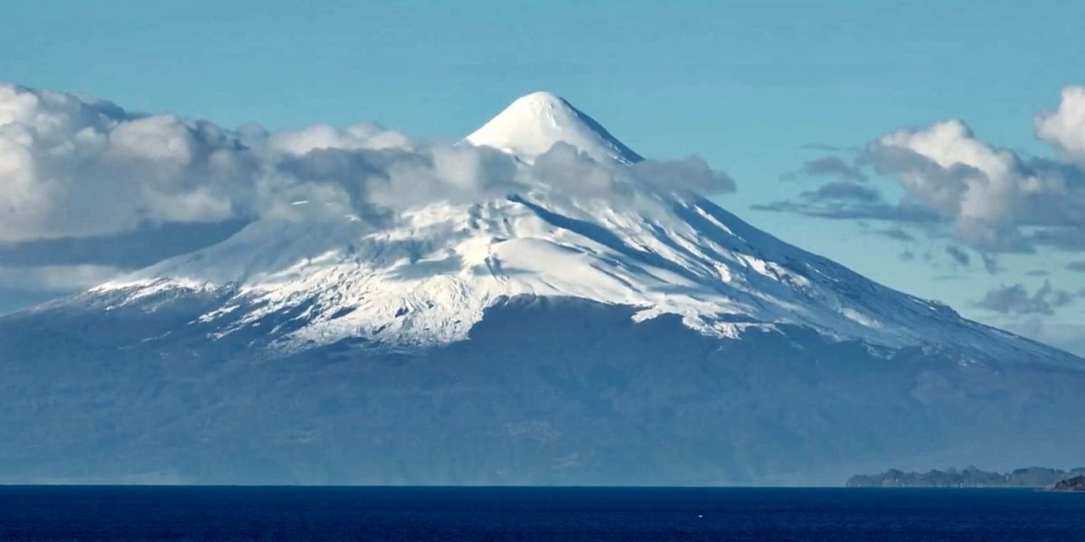 Muntele-Fuji.jpg - ReactMedia