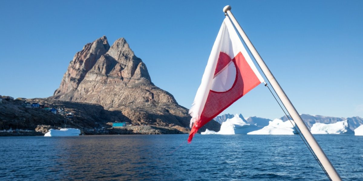 MzAmemM9MSZoYXNoPTRkOTBlNGY4NmM5MzE2ZGY2YzU1MWMyYmI1NjhmNTc1.thumb_.jpg - ReactMedia