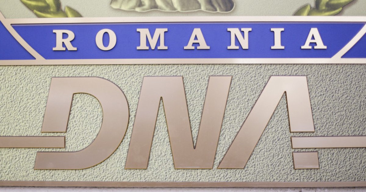 Percheziții DNA la Grupul Grampet: Directorul GFR, suspectat de dare de mită Procurorii Direcției Naționale Anticorupție (DNA) au efectuat marți percheziții la sediul Grupului Grampet, o importantă companie din domeniul transportului feroviar, condusă de afaceristul Gruia Stoica