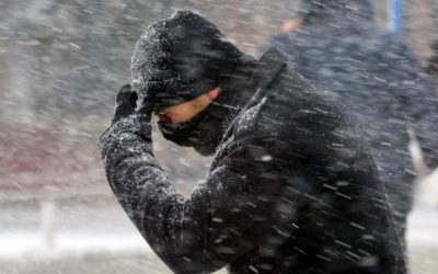 HARTĂ Alerte cod galben și portocaliu de ninsori și viscol puternic în România. Care sunt zonele vizate