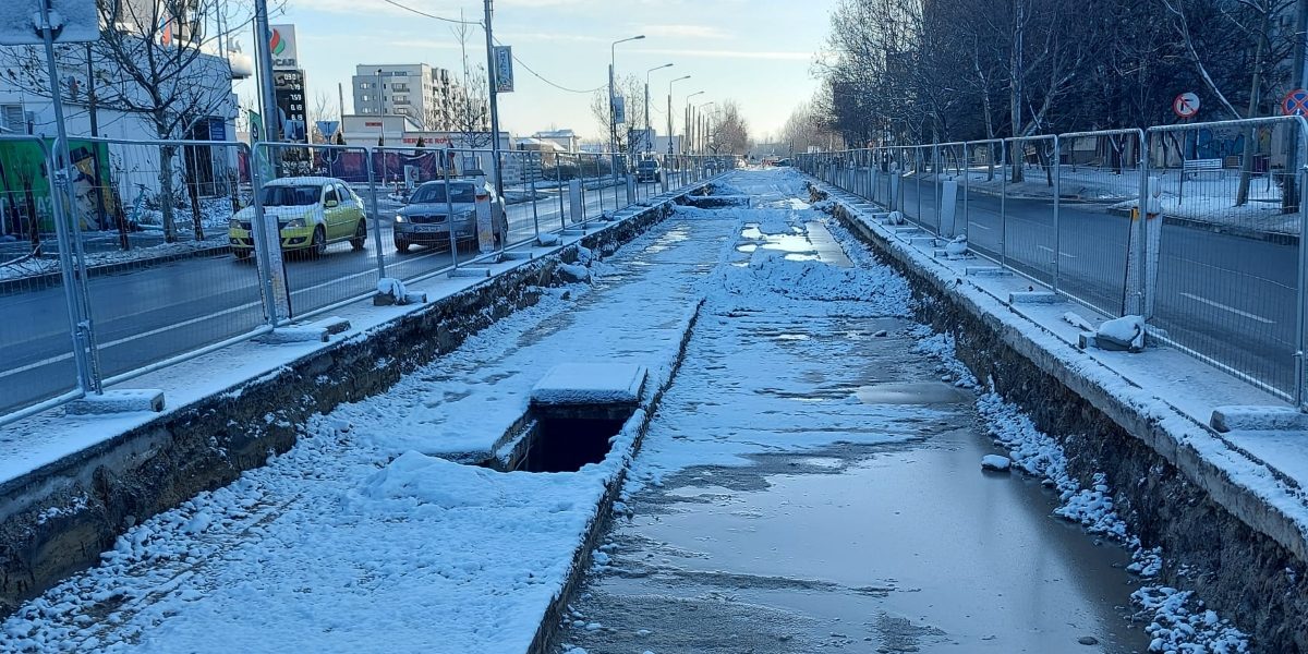 O-mare-structura-de-beton-linii-de-tramvai.jpg - ReactMedia