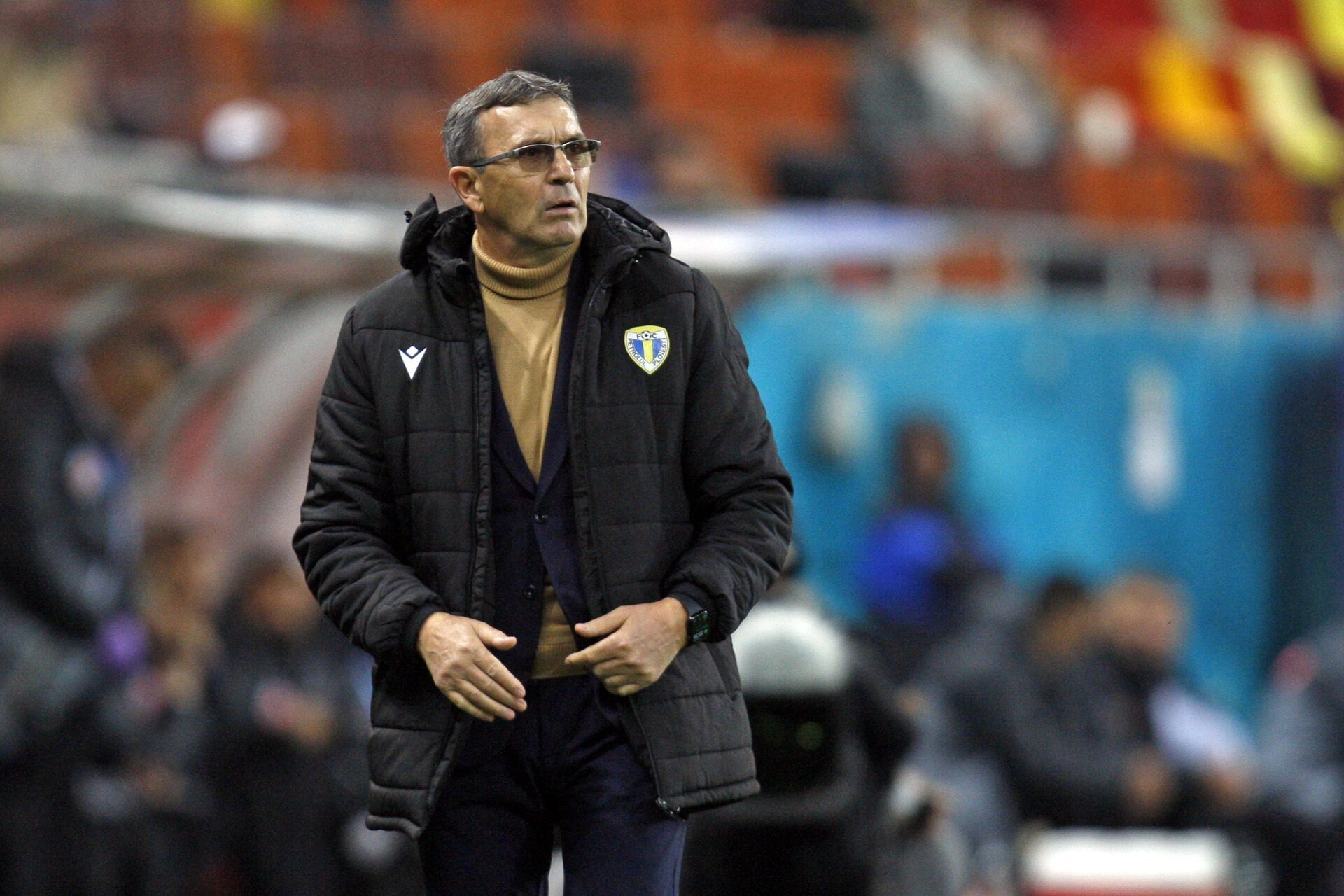 Petrolul și Universitatea Craiova se confruntă în derby-ul oltenesc Luni, 19 ianuarie, Petrolul Ploiești va întâlni pe teren propriu Universitatea Craiova, într-un meci ce promite intensitate și spectacol