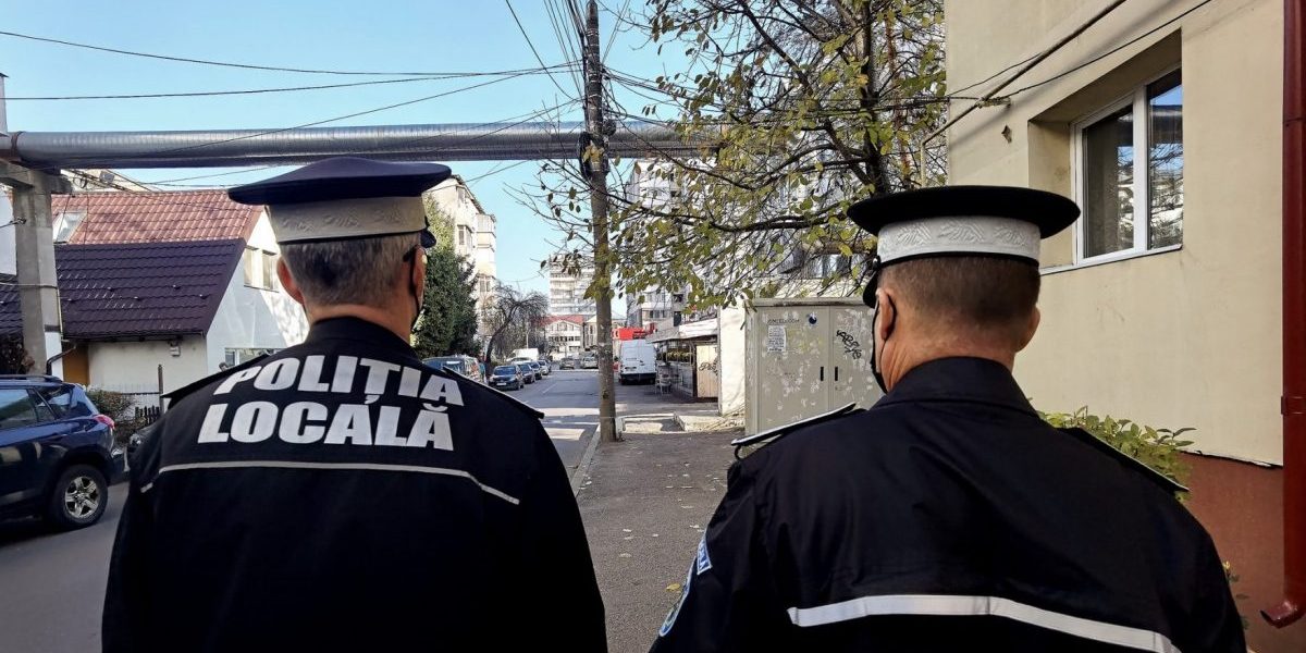 Politia-locala-politist-e1640365024622.jpg - ReactMedia