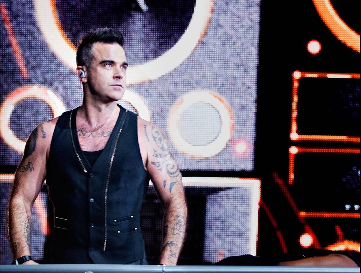 Robbie Williams a lansat albumul „Britpop”