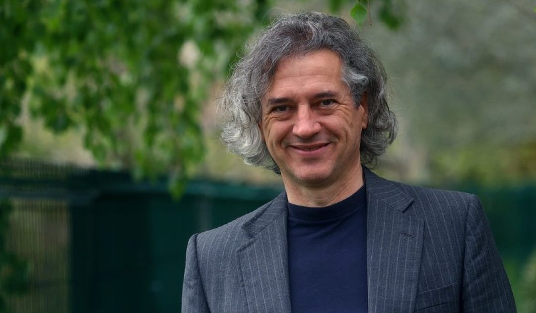 Organismul anticorupție din Slovenia a emis o decizie care ar putea avea consecințe majore asupra viitoarelor alegeri parlamentare, acuzându-l pe prim-ministrul în funcție, Robert Golob, de încălcarea regulilor de integritate în timpul mandatului său