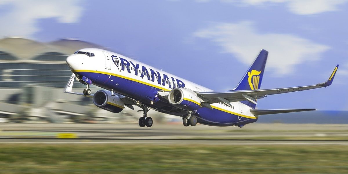 Ryanair.jpg - ReactMedia