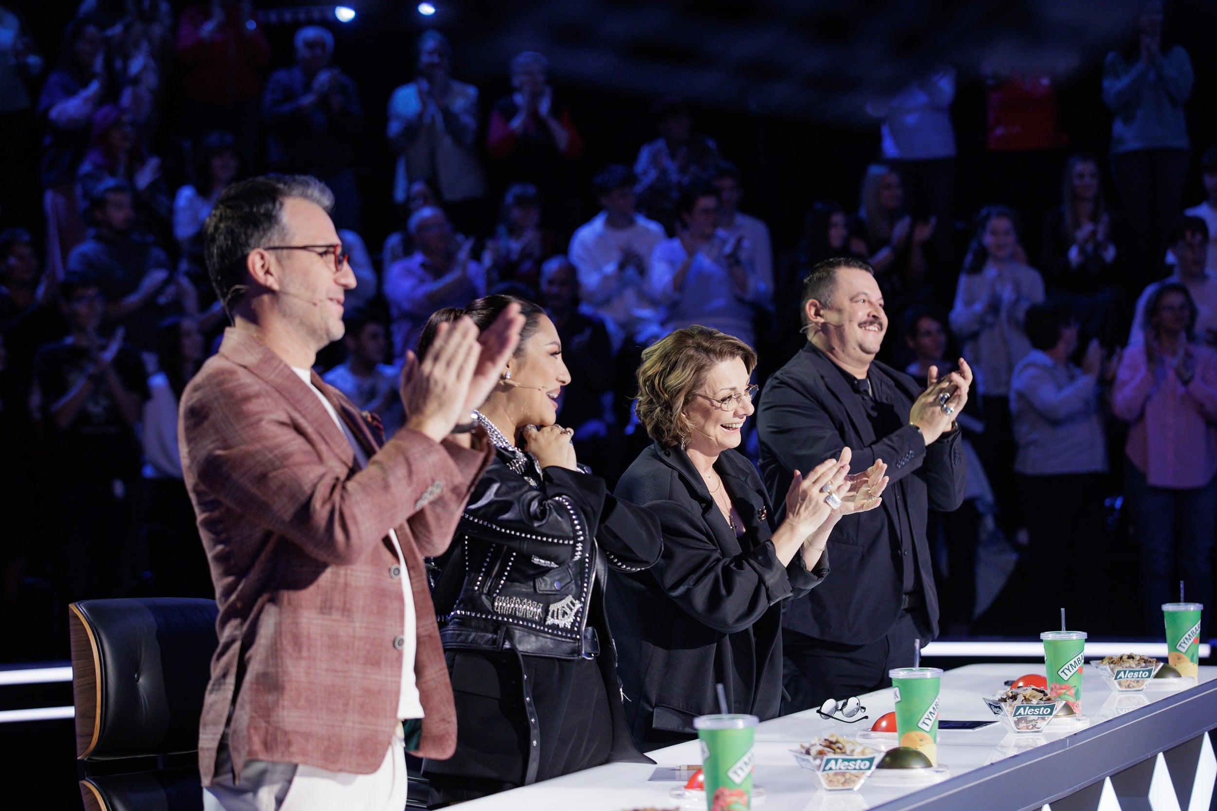 Tineri italieni sprijină folclorul românesc: „Păstrăm tradiția”