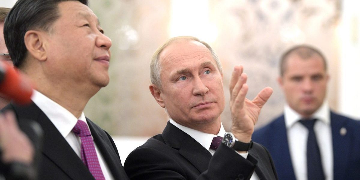Vladimir_Putin_and_Xi_Jinping_2019-06-05_31-e1642503550894.jpg - ReactMedia