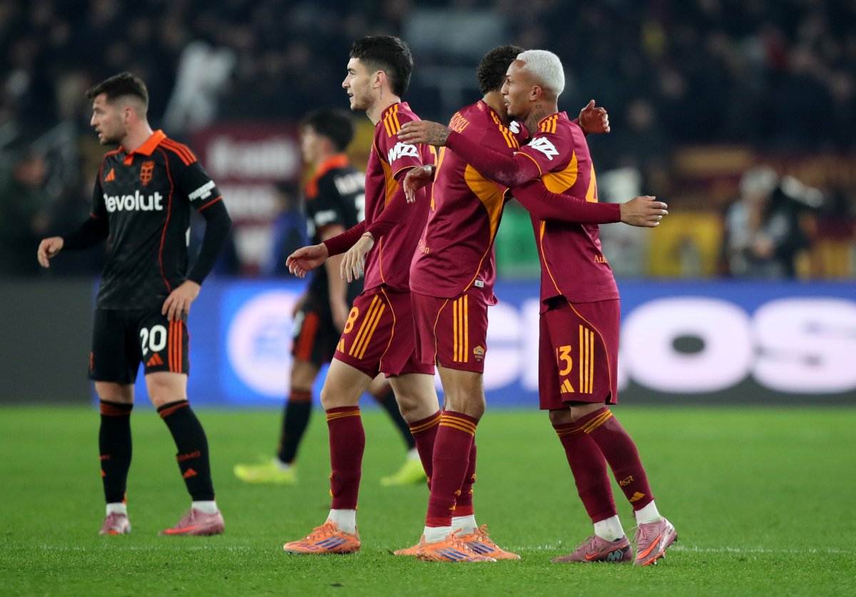 Baldanzi, absență neașteptată în lotul Romei pentru duelul cu Atalanta AS Roma se pregătește pentru meciul de sâmbătă împotriva echipei Atalanta, iar vestea absenței lui Tommaso Baldanzi, un jucător cheie al echipei, a stârnit neliniște în rândul suporterilor