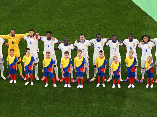 ZjE2MTY3MzRlMDBiNzllNGVmYzYwNzNhOGMzNmZkN2E.thumb_.jpg - ReactMedia