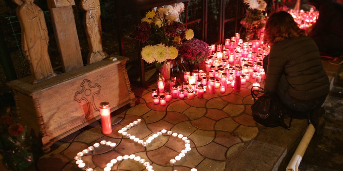 aD02MzAmemM9MSZoYXNoPWQzMzAzMmQ4MmY1YWEyNDY2NzgxNGFlOGM2NzAxYmQz.thumb_.jpg - ReactMedia