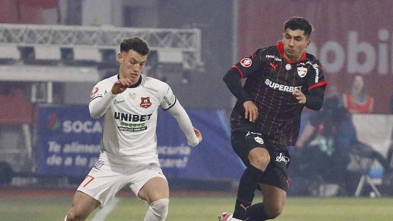 Victorie importantă pentru Dinamo în Superligă: 2-1 cu FC Hermannstadt Dinamo București a obținut o victorie crucială în meciul din runda a 23-a a Superligii, înfruntându-se cu FC Hermannstadt pe terenul acestora