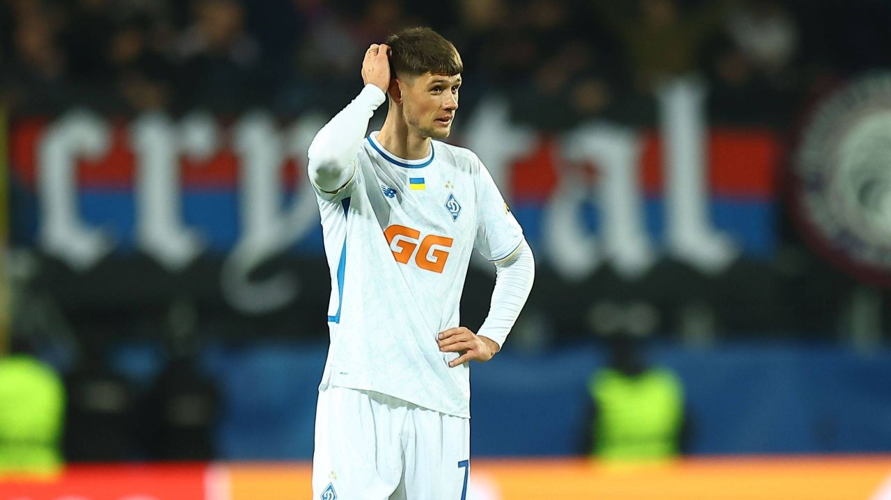 Blănuță rămâne pe lista lui Dinamo Kiev, în ciuda zvonurilor de transfer Într-o turnură surprinzătoare, Vladislav Blănuță a plecat în cantonamentul din Turcia alături de Dinamo Kiev, contrar speculațiilor din presa ucraineană care anunțau excluderea sa din lot