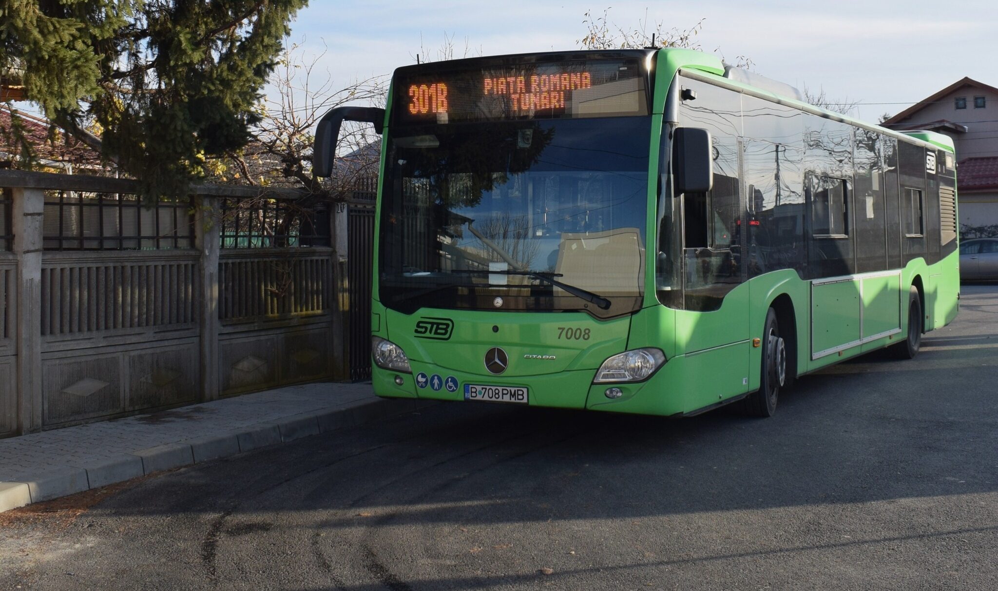 Traficul din București, modificat temporar pentru lucrări în centrul orașului Municipiul București se pregătește pentru o serie de ajustări ale serviciului de transport public în nopțile de 31 ianuarie și 1 februarie, întrucât autoritățile și compania de transport STB implementează o serie de lucrări ce necesită ocuparea temporară a unor arterele principale