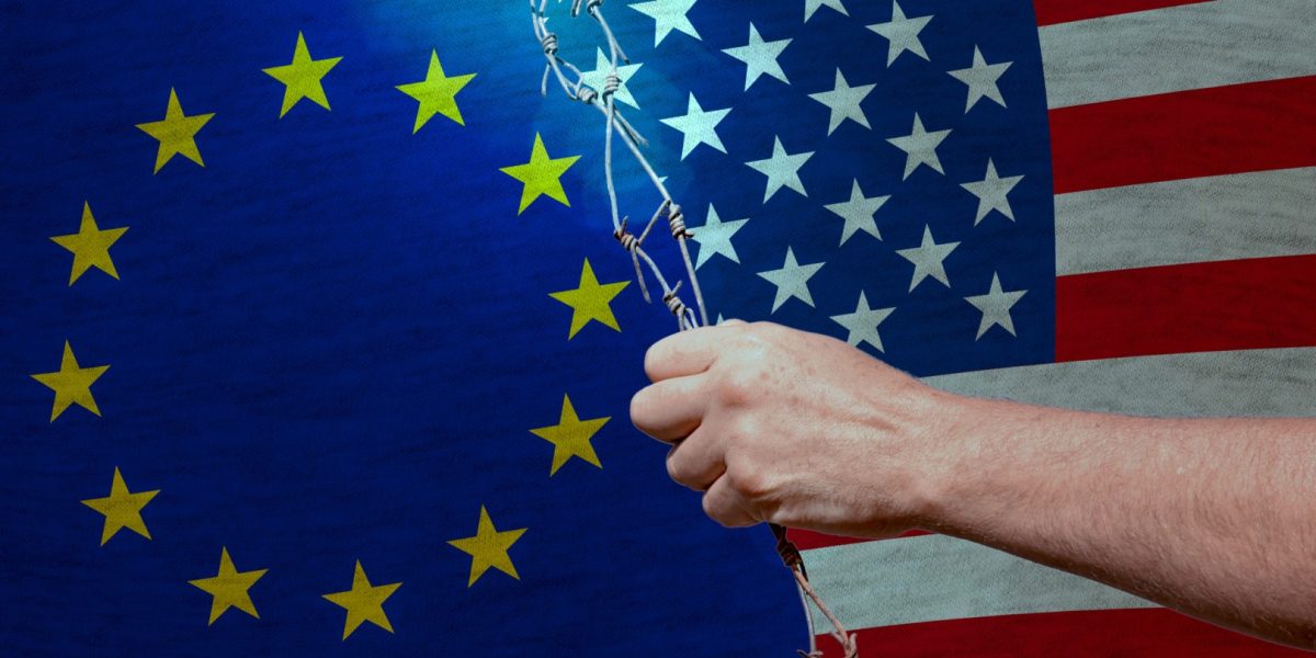 dreamstime_m_127459829.jpg - ReactMedia