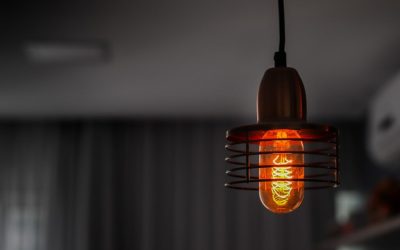 economie-curent-electric-facturi-energie-electrica-bec.jpg - ReactMedia