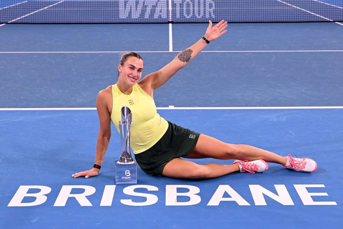 Aryna Sabalenka își păstrează coroana la Brisbane Aryna Sabalenka a început sezonul 2026 într-o manieră impresionantă, apărarea titlului câștigat anul trecut la Brisbane fiind o demonstrație de forță