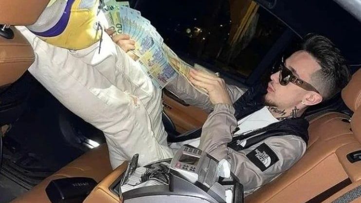 f1750f57-e97d-4817-abdb-934a256d06da.jpg - ReactMedia