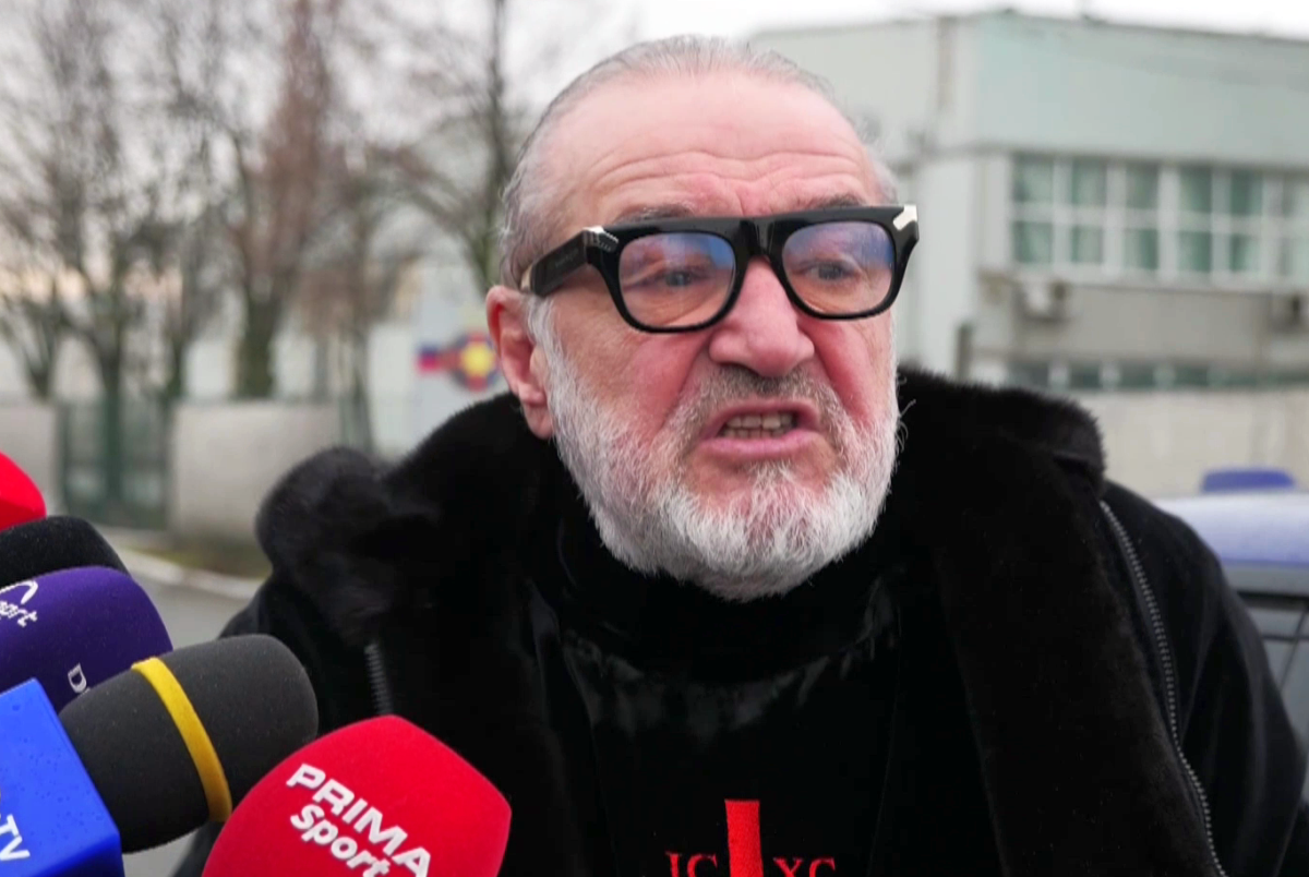 „Politic, subiect de dispută: scandalul se extinde în Grecia”