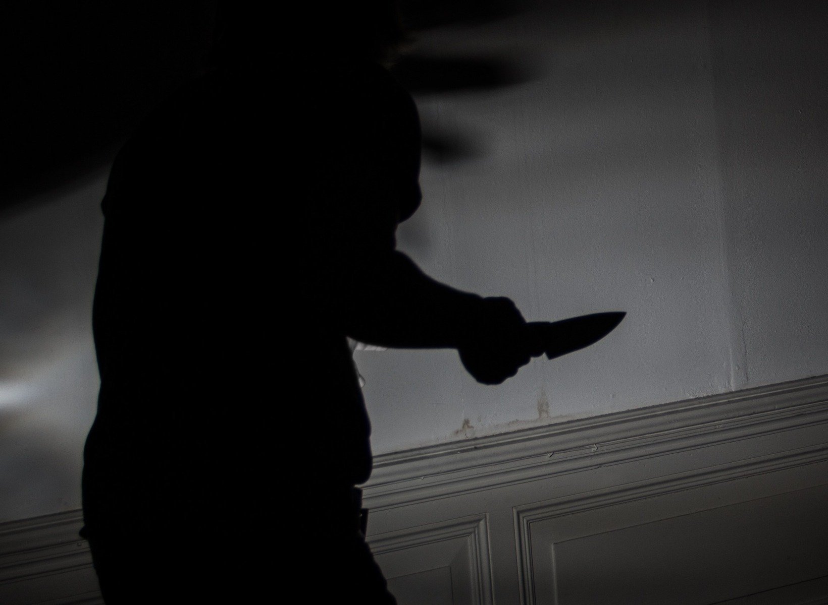 Un incident șocant a zguduit recent sistemul educațional din Kiev, unde un elev adolescent a devenit protagonistul unei scene de violență extremă într-o școală din capitala ucraineană