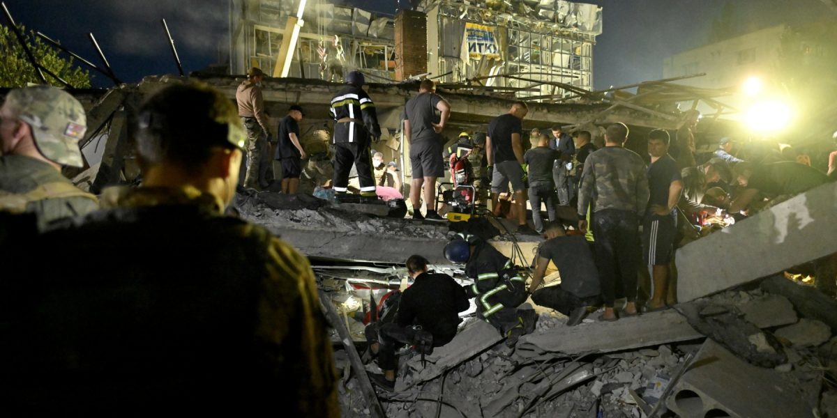 kramatorsk-donetk-ucraina-razboi-rusia-bombardamente-explozie-rachete-victime-civili.jpg - ReactMedia