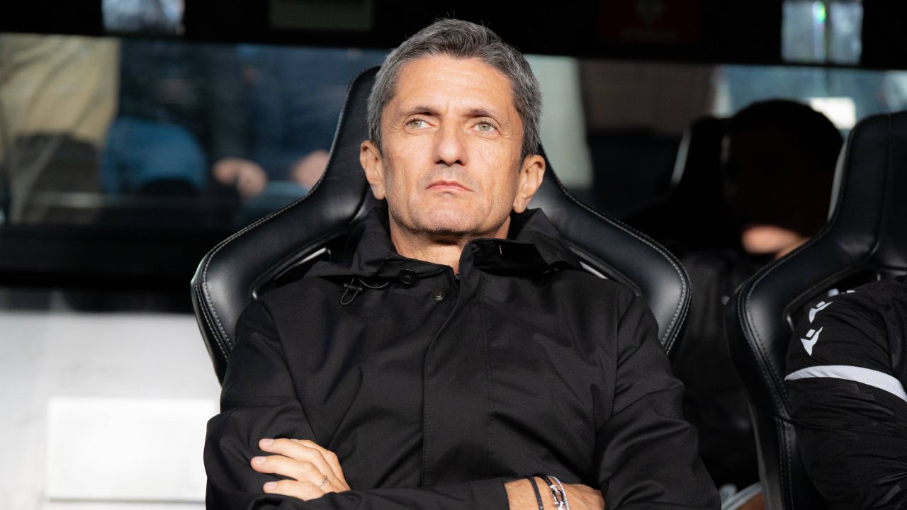 Răzvan Lucescu duce PAOK Salonic în sferturile Cupei Greciei PAOK Salonic a reușit o victorie emoționantă în confruntarea cu AEK Atena, obținând astfel calificarea în sferturile de finală ale Cupei Greciei